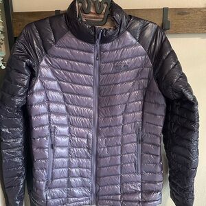 Mountain Hardwear Shiny Down Filled  Plum Purple Puffer Jacket